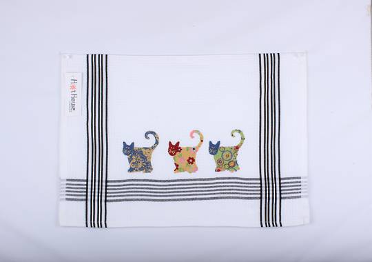 Patchwork Cats embroidered tea towel: CODE: T/T-PAT.